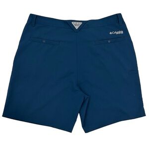 columbia PFG blue shorts